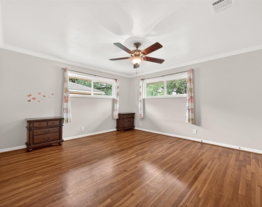 5526 Edith Street - Photo Thumbnail 31