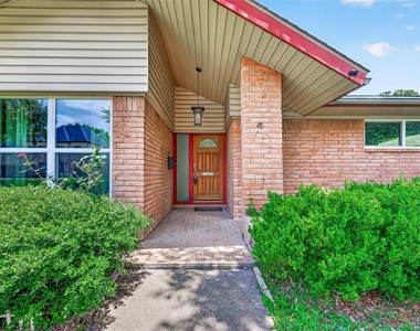 5526 Edith Street - Photo Thumbnail 4