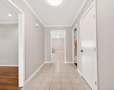 5526 Edith Street - Photo Thumbnail 6