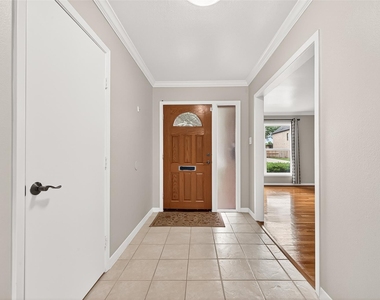 5526 Edith Street - Photo Thumbnail 7