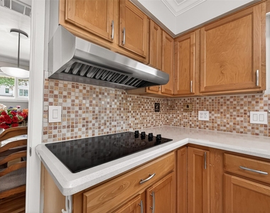 5526 Edith Street - Photo Thumbnail 20