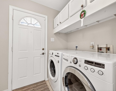 5526 Edith Street - Photo Thumbnail 26