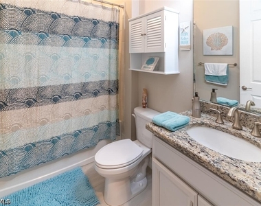 16366 Barclay Court - Photo Thumbnail 24