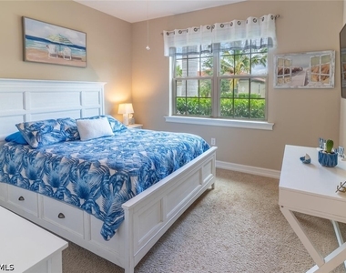 16366 Barclay Court - Photo Thumbnail 17
