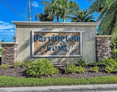 16366 Barclay Court - Photo Thumbnail 2