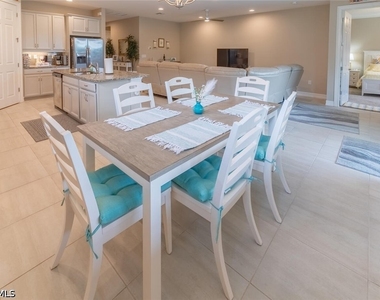 16366 Barclay Court - Photo Thumbnail 9