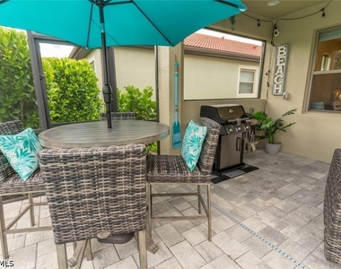 16366 Barclay Court - Photo Thumbnail 30