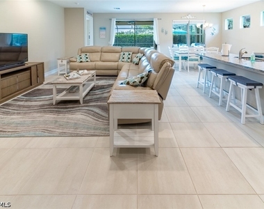 16366 Barclay Court - Photo Thumbnail 3