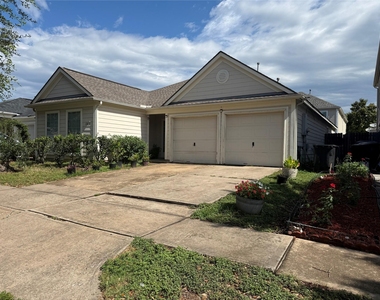 12818 Magenta Oaks Drive - Photo Thumbnail 1