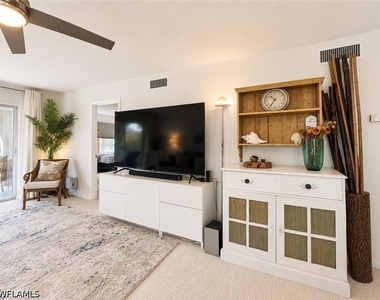 1056 Forest Lakes Drive - Photo Thumbnail 6
