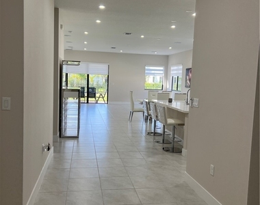 5013 Florence Drive - Photo Thumbnail 1