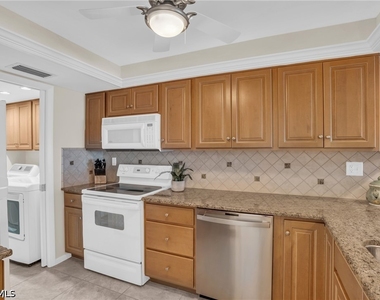 25900 Hickory Boulevard - Photo Thumbnail 18