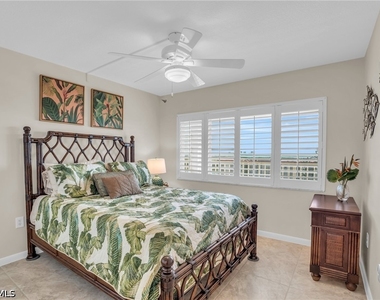 25900 Hickory Boulevard - Photo Thumbnail 21
