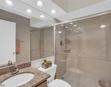 25900 Hickory Boulevard - Photo Thumbnail 25