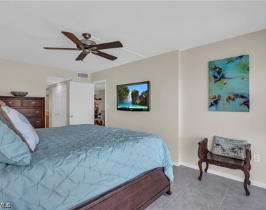 25900 Hickory Boulevard - Photo Thumbnail 29