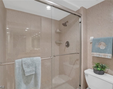 25900 Hickory Boulevard - Photo Thumbnail 34