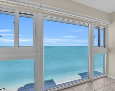 25900 Hickory Boulevard - Photo Thumbnail 11