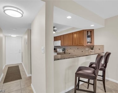 25900 Hickory Boulevard - Photo Thumbnail 15