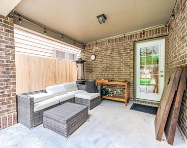 4318 Childress Street - Photo Thumbnail 33