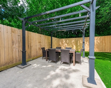 4318 Childress Street - Photo Thumbnail 34