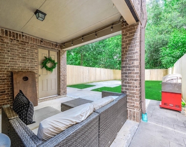 4318 Childress Street - Photo Thumbnail 4