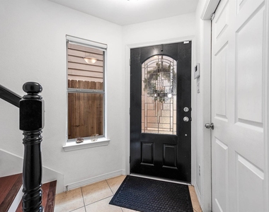 4318 Childress Street - Photo Thumbnail 9