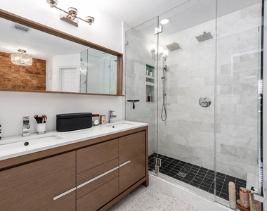 4318 Childress Street - Photo Thumbnail 27