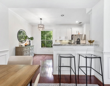 4318 Childress Street - Photo Thumbnail 12