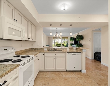 5045 Cedar Springs Drive - Photo Thumbnail 11