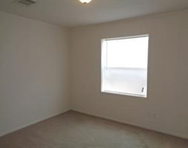 21430 Sweet Grass Lane - Photo Thumbnail 8