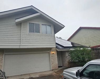 7711 Del Glen Lane - Photo Thumbnail 1