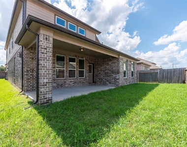 4542 Medrano Trl - Photo Thumbnail 38