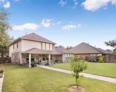 6819 Lavington Way - Photo Thumbnail 27