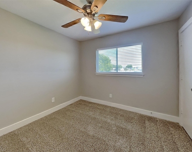 5150 Summit Lodge Drive - Photo Thumbnail 10