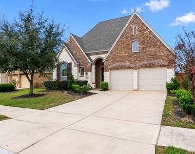 18230 Newmachar Way - Photo Thumbnail 1