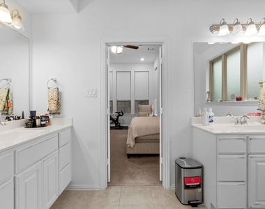 18230 Newmachar Way - Photo Thumbnail 26