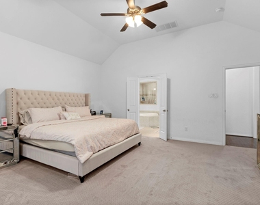 18230 Newmachar Way - Photo Thumbnail 29
