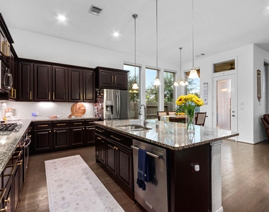 18230 Newmachar Way - Photo Thumbnail 14