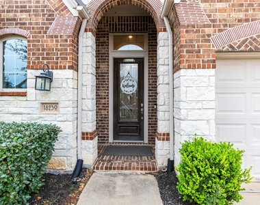 18230 Newmachar Way - Photo Thumbnail 3