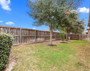 18230 Newmachar Way - Photo Thumbnail 32