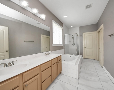 4610 Plum Forest Road - Photo Thumbnail 12
