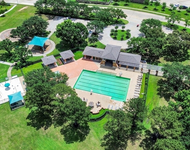 4610 Plum Forest Road - Photo Thumbnail 31