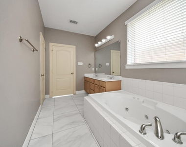 4610 Plum Forest Road - Photo Thumbnail 13