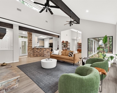 41 Creek Forest Lane - Photo Thumbnail 10