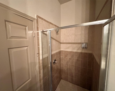 1441 East Street - Photo Thumbnail 13