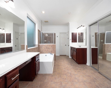 15119 Shady Gate Court - Photo Thumbnail 14