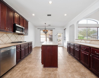 15119 Shady Gate Court - Photo Thumbnail 10