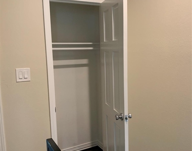 4622 Haywood Street - Photo Thumbnail 10