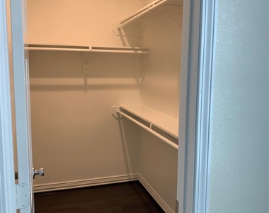 4622 Haywood Street - Photo Thumbnail 25