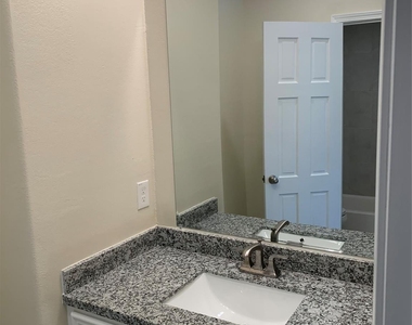 4622 Haywood Street - Photo Thumbnail 16